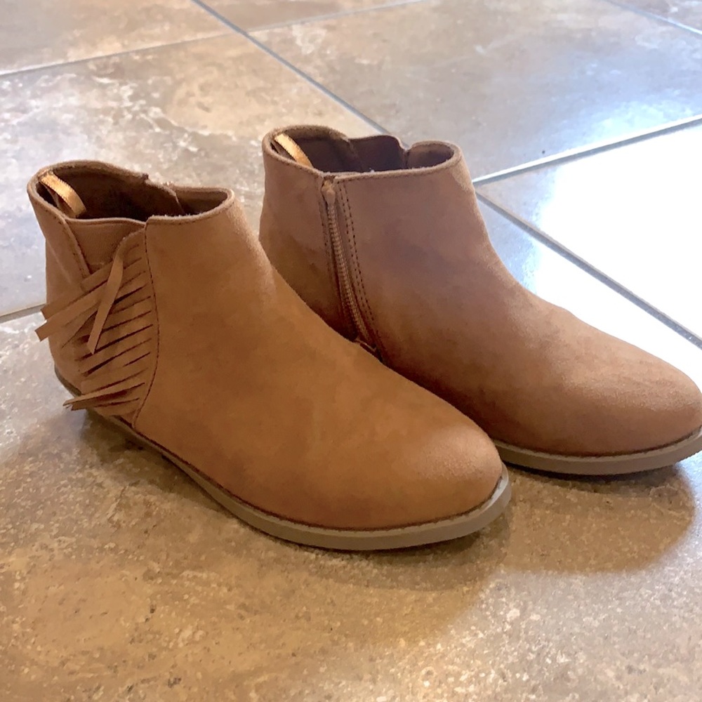 Old Navy, girls booties, size 11